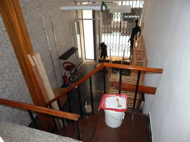 Erhverv til leje i Antequera - € 475 (Ref: 9232169)