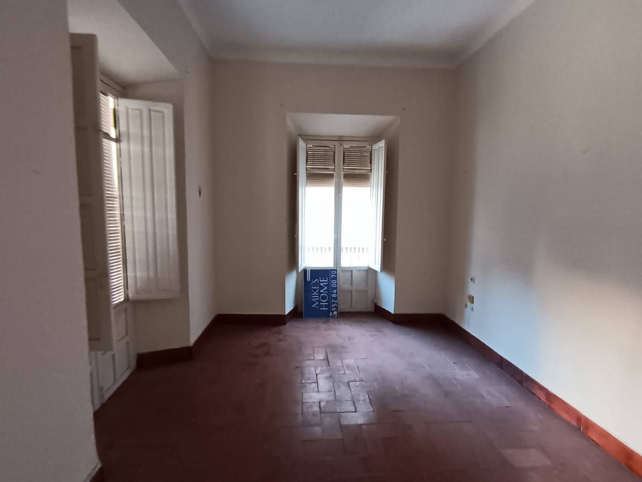 4 sovrum Villa till salu i Antequera med pool garage - 399 000 € (Ref: 9232172)