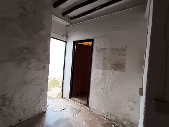 4 soveværelse Villa til salg i Antequera med swimmingpool garage - € 399.000 (Ref: 9232172)