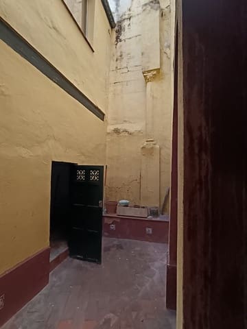 4 soveværelse Villa til salg i Antequera med swimmingpool garage - € 399.000 (Ref: 9232172)