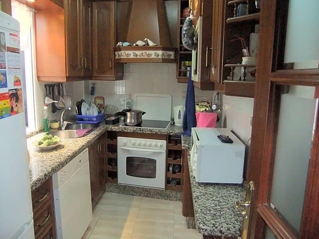 3 slaapkamer Flat te koop in Antequera - € 217.000 (Ref: 9232173)