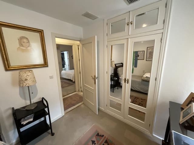 5 soveværelse Lejlighed til salg i Antequera - € 250.000 (Ref: 9232174)