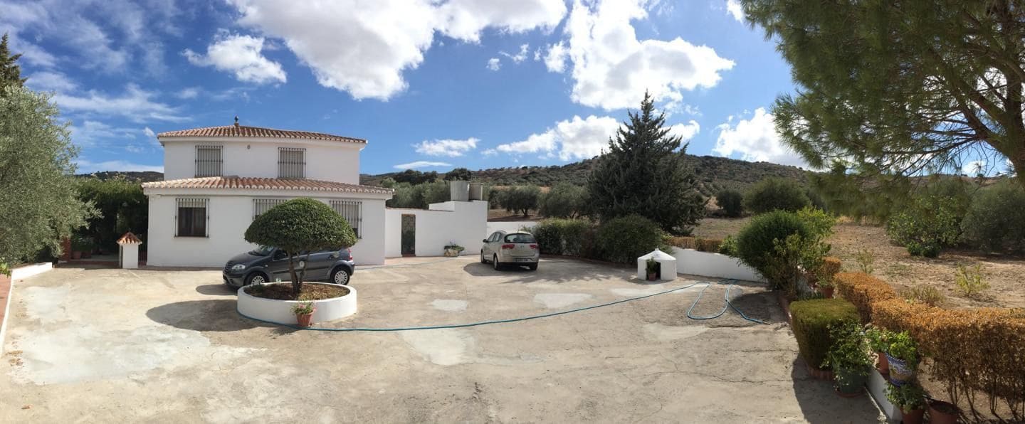 5 soveværelse Finca/Landehus til salg i Antequera med garage - € 450.000 (Ref: 9232175)
