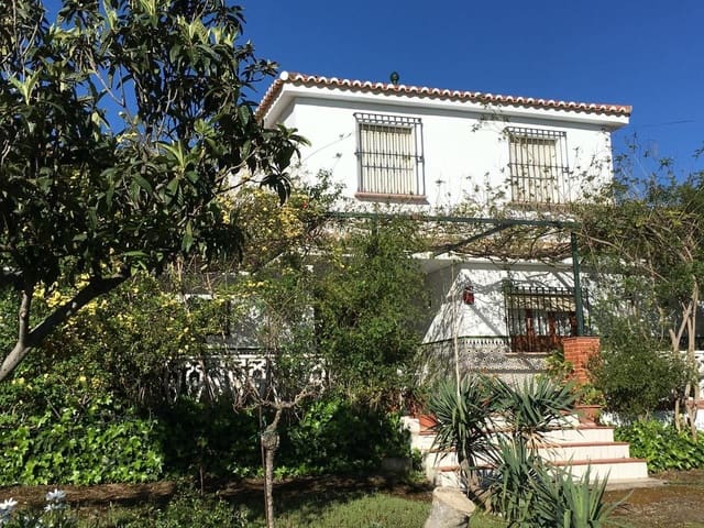 5 soveværelse Finca/Landehus til salg i Antequera med garage - € 450.000 (Ref: 9232175)