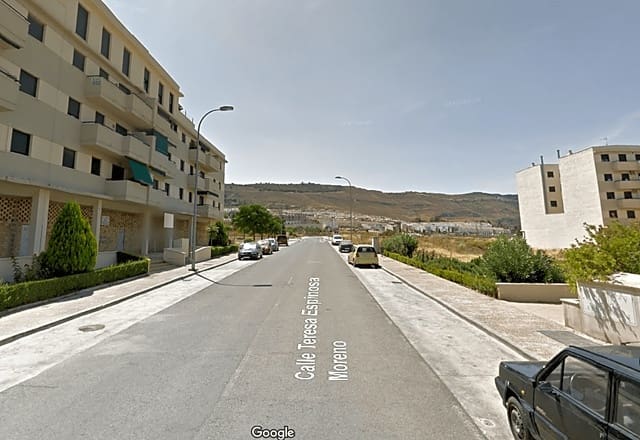 Erhverv til salg i Antequera - € 131.000 (Ref: 9232177)