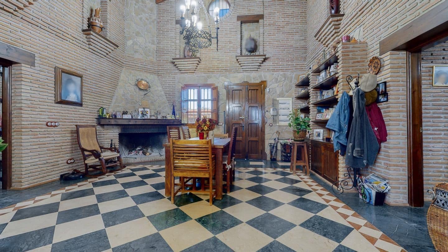 4 soverom Villa til salgs i Antequera med svømmebasseng garasje - € 500 000 (Ref: 9232180)