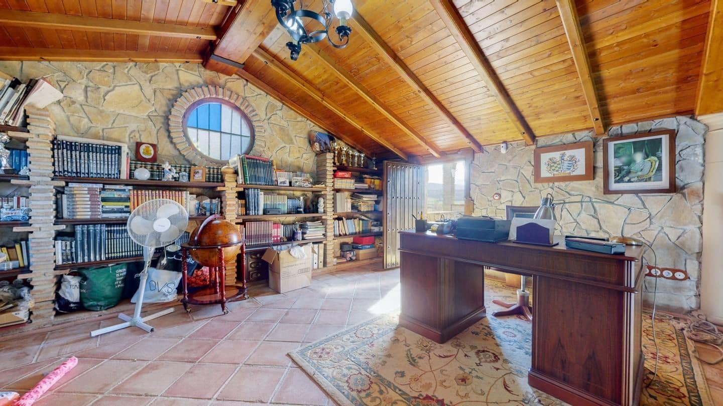 4 soverom Villa til salgs i Antequera med svømmebasseng garasje - € 500 000 (Ref: 9232180)