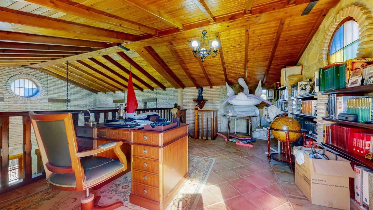 4 soverom Villa til salgs i Antequera med svømmebasseng garasje - € 500 000 (Ref: 9232180)