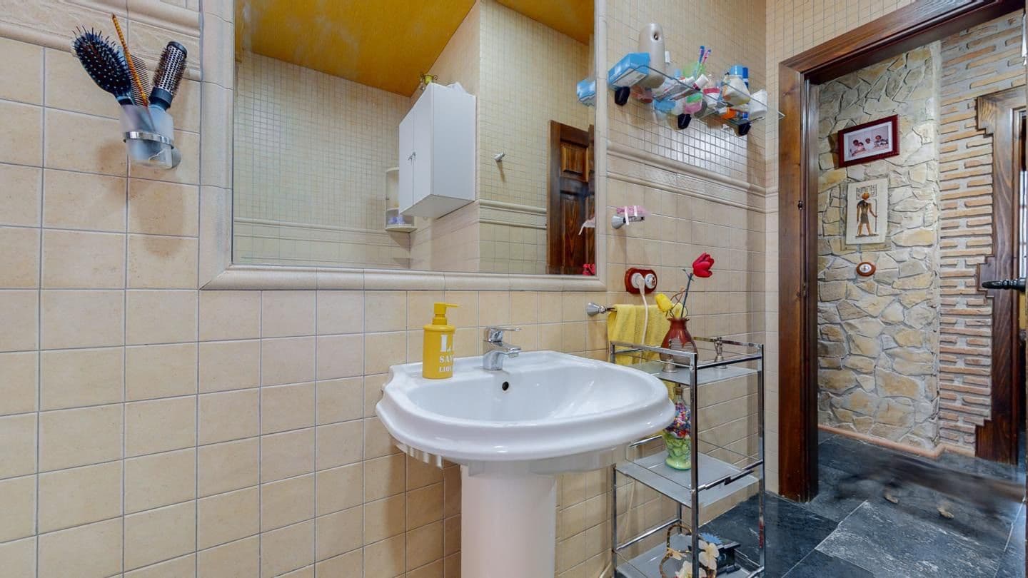 4 soverom Villa til salgs i Antequera med svømmebasseng garasje - € 500 000 (Ref: 9232180)