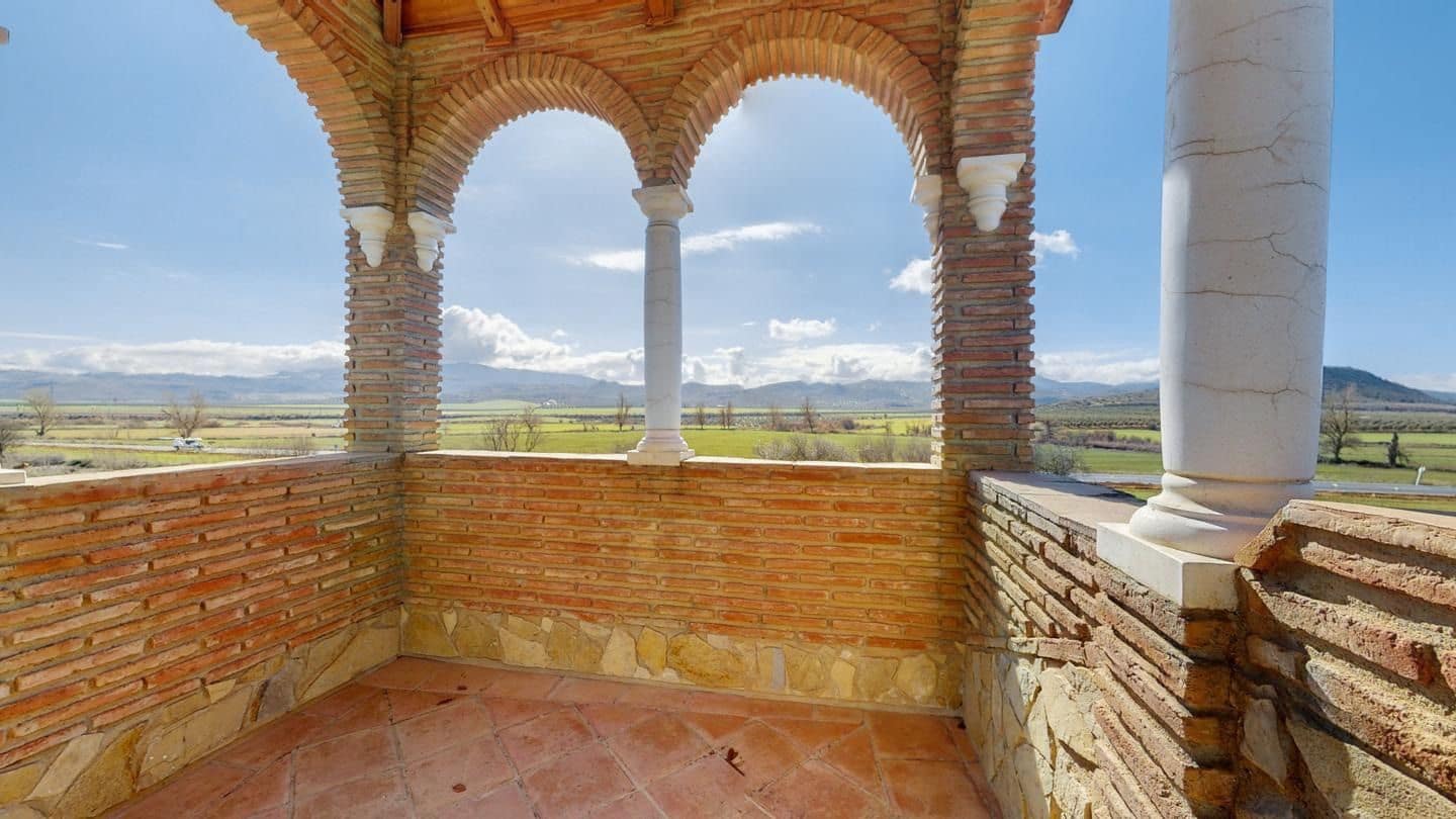 4 soverom Villa til salgs i Antequera med svømmebasseng garasje - € 500 000 (Ref: 9232180)