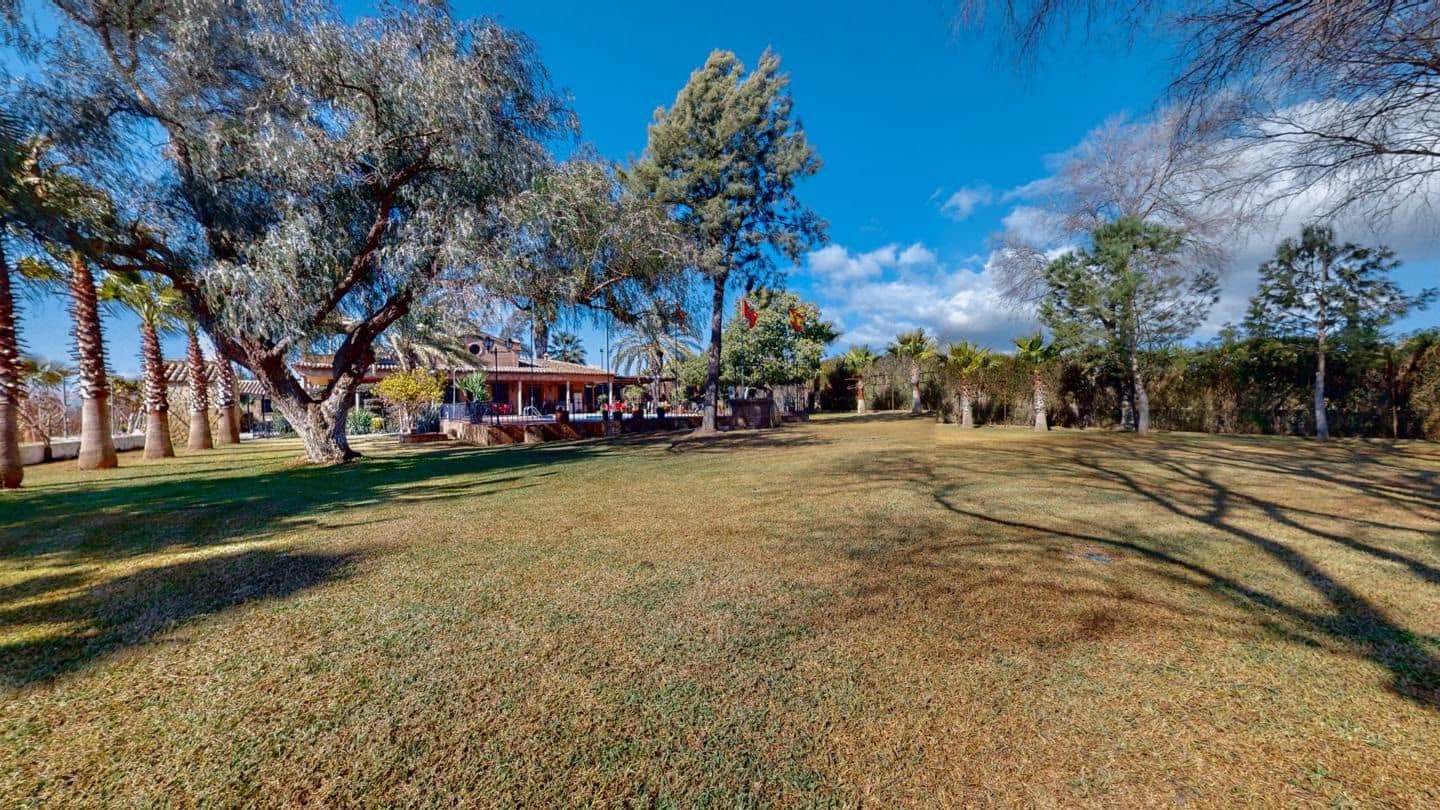 4 soverom Villa til salgs i Antequera med svømmebasseng garasje - € 500 000 (Ref: 9232180)