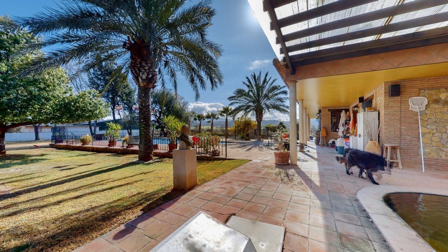 4 soverom Villa til salgs i Antequera med svømmebasseng garasje - € 500 000 (Ref: 9232180)