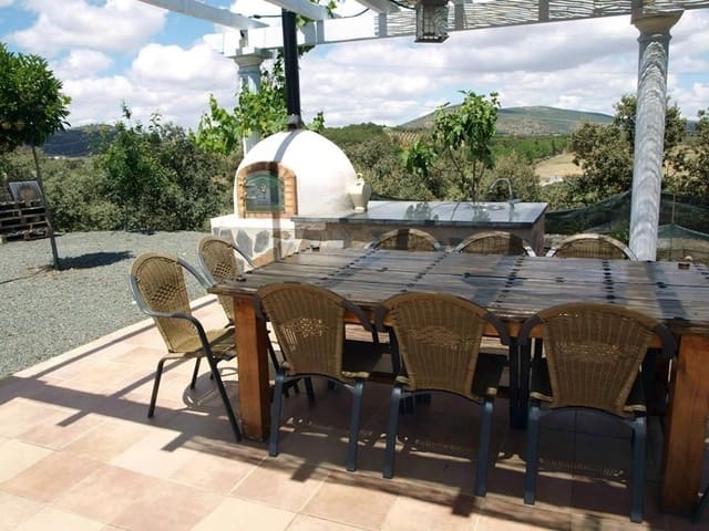 8 soveværelse Villa til salg i Archidona med swimmingpool garage - € 1.600.000 (Ref: 9232182)