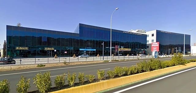Erhverv til salg i Antequera med garage - € 85.000 (Ref: 9232184)