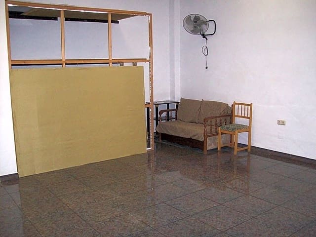 Erhverv til salg i Antequera - € 95.000 (Ref: 9232185)