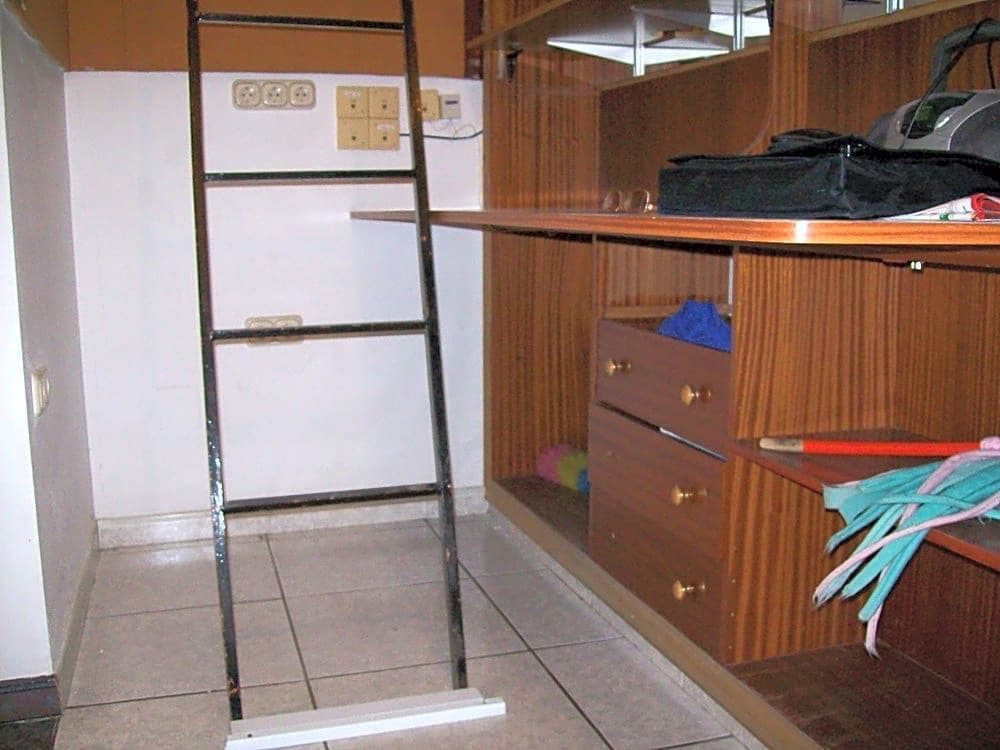 Erhverv til salg i Antequera - € 95.000 (Ref: 9232185)