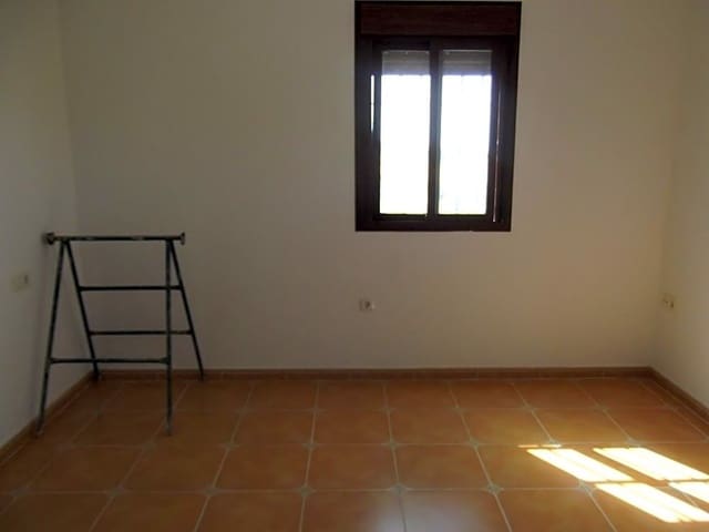 5 chambre Villa/Maison à vendre à Villanueva de la Concepcion avec garage - 450 000 € (Ref: 9232187)