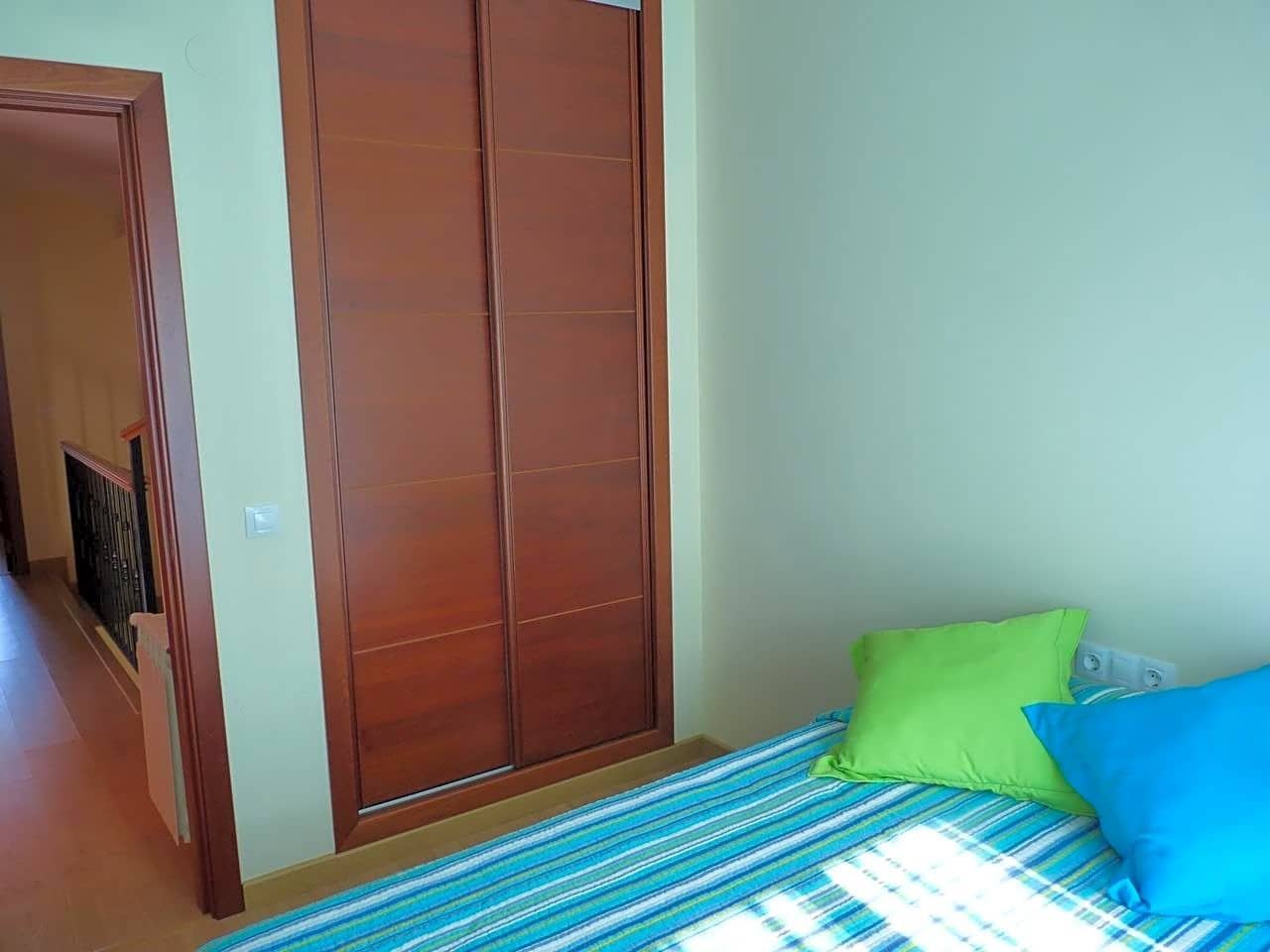 4 soveværelse Villa til salg i Antequera med garage - € 475.000 (Ref: 9232190)