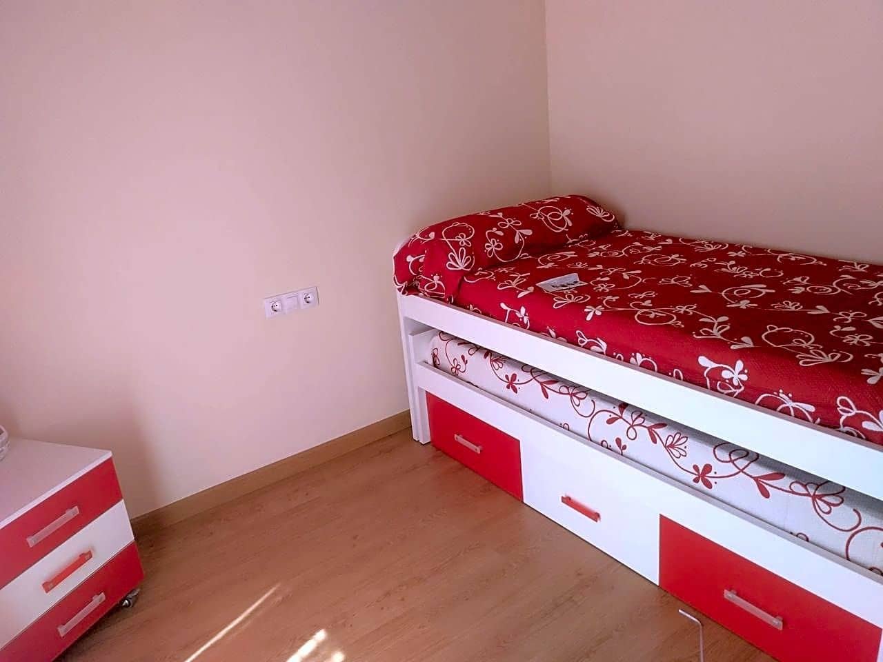 4 soveværelse Villa til salg i Antequera med garage - € 475.000 (Ref: 9232190)