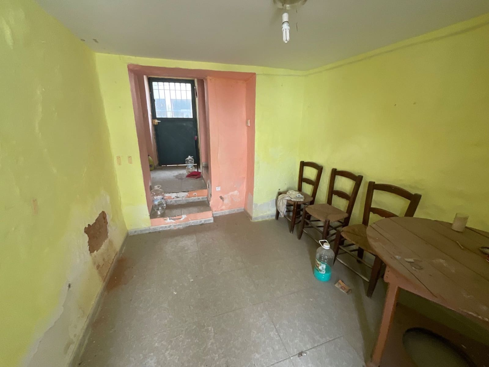 2 soveværelse Villa til salg i Villanueva de Algaidas - € 21.000 (Ref: 9232195)