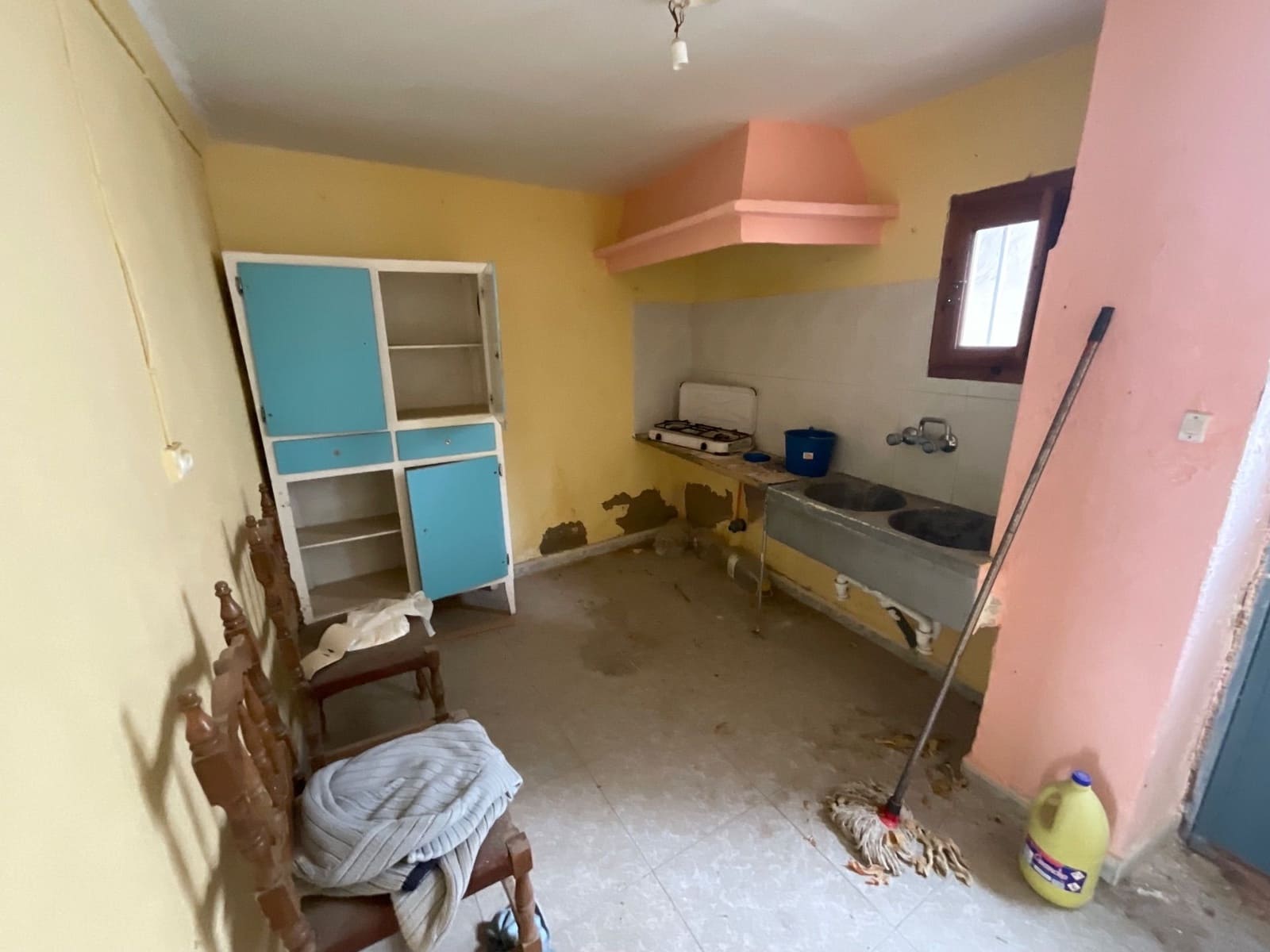 2 soveværelse Villa til salg i Villanueva de Algaidas - € 21.000 (Ref: 9232195)