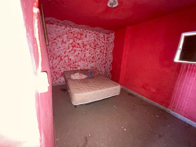 2 soveværelse Villa til salg i Villanueva de Algaidas - € 21.000 (Ref: 9232195)