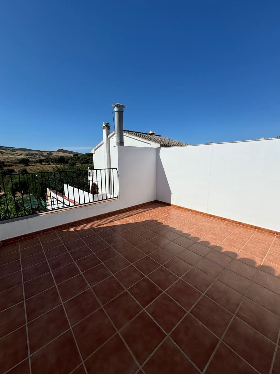 5 sypialnia Finka/Dom wiejski na sprzedaż w Antequera z basenem garażem - 475 000 € (Ref: 9232198)