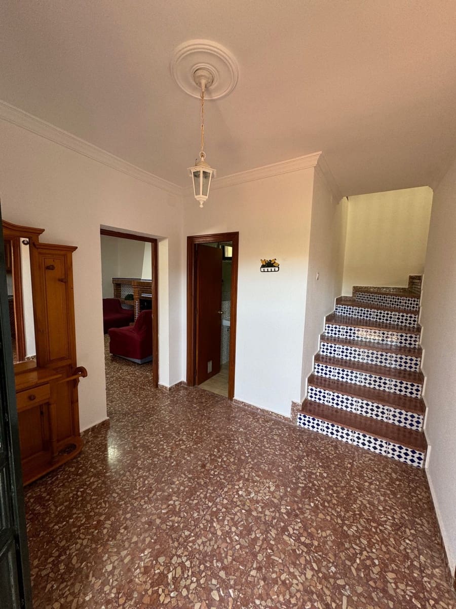 5 sypialnia Finka/Dom wiejski na sprzedaż w Antequera z basenem garażem - 475 000 € (Ref: 9232198)