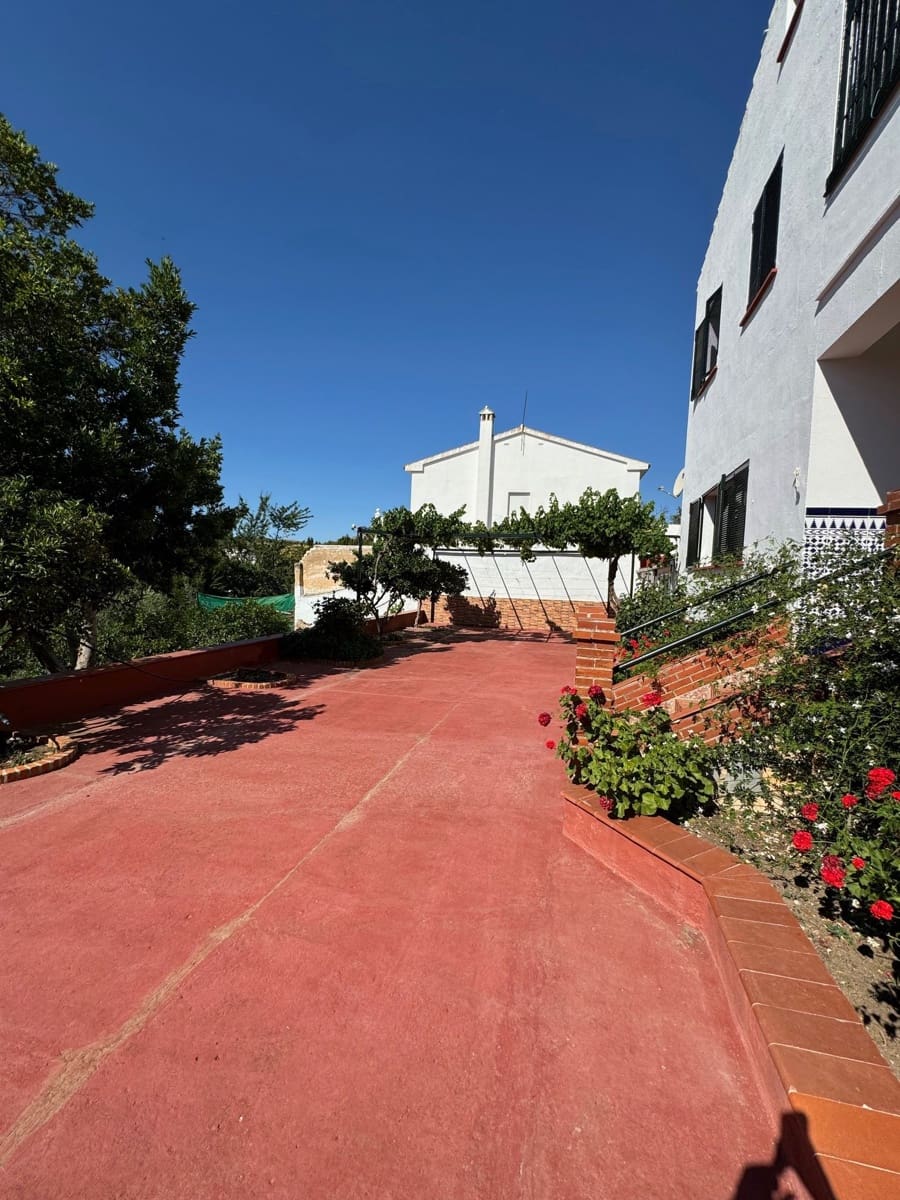 5 sypialnia Finka/Dom wiejski na sprzedaż w Antequera z basenem garażem - 475 000 € (Ref: 9232198)