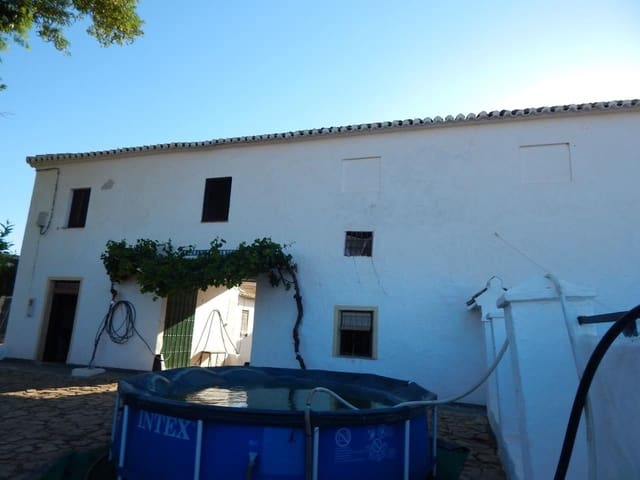 3 soveværelse Finca/Landehus til salg i Antequera - € 200.000 (Ref: 9232200)