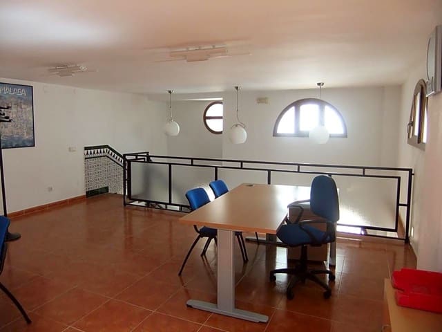 Erhverv til salg i Antequera - € 157.260 (Ref: 9232201)