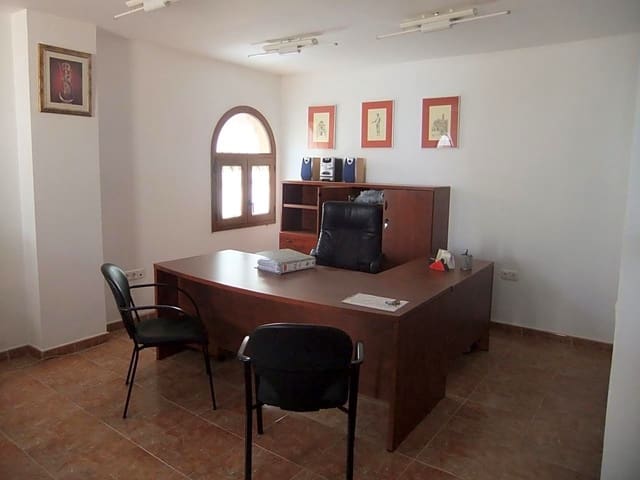 Erhverv til salg i Antequera - € 157.260 (Ref: 9232201)