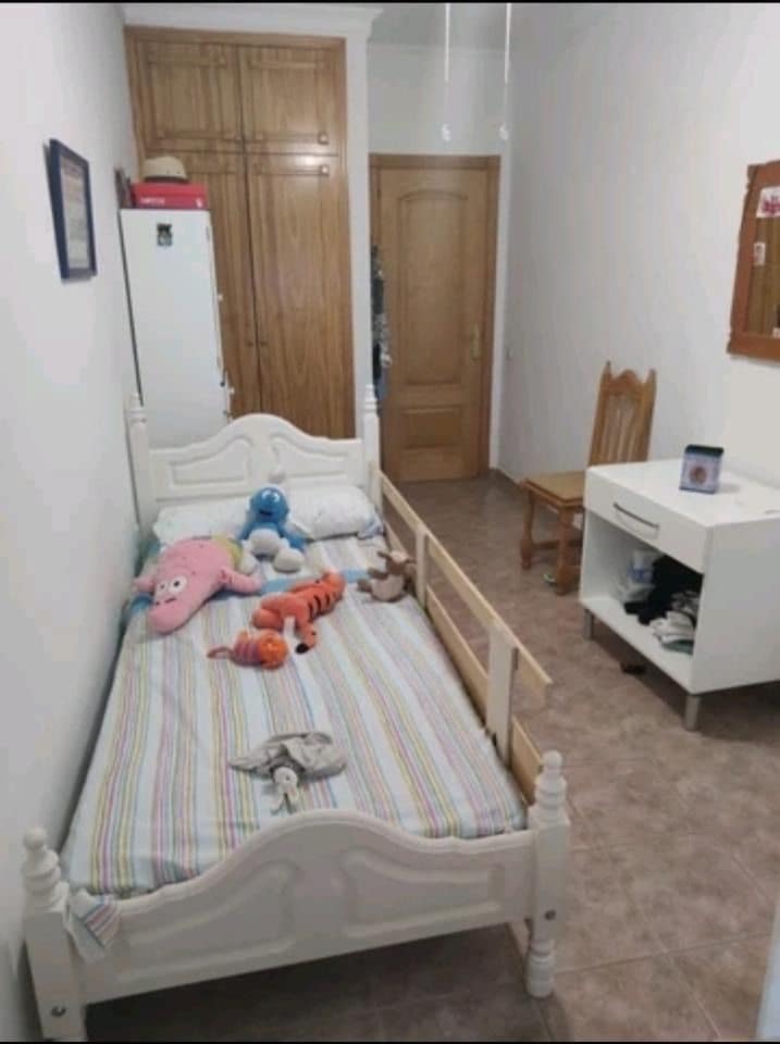 3 soverom Villa til salgs i Sierra de Yeguas med garasje - € 200 000 (Ref: 9232202)