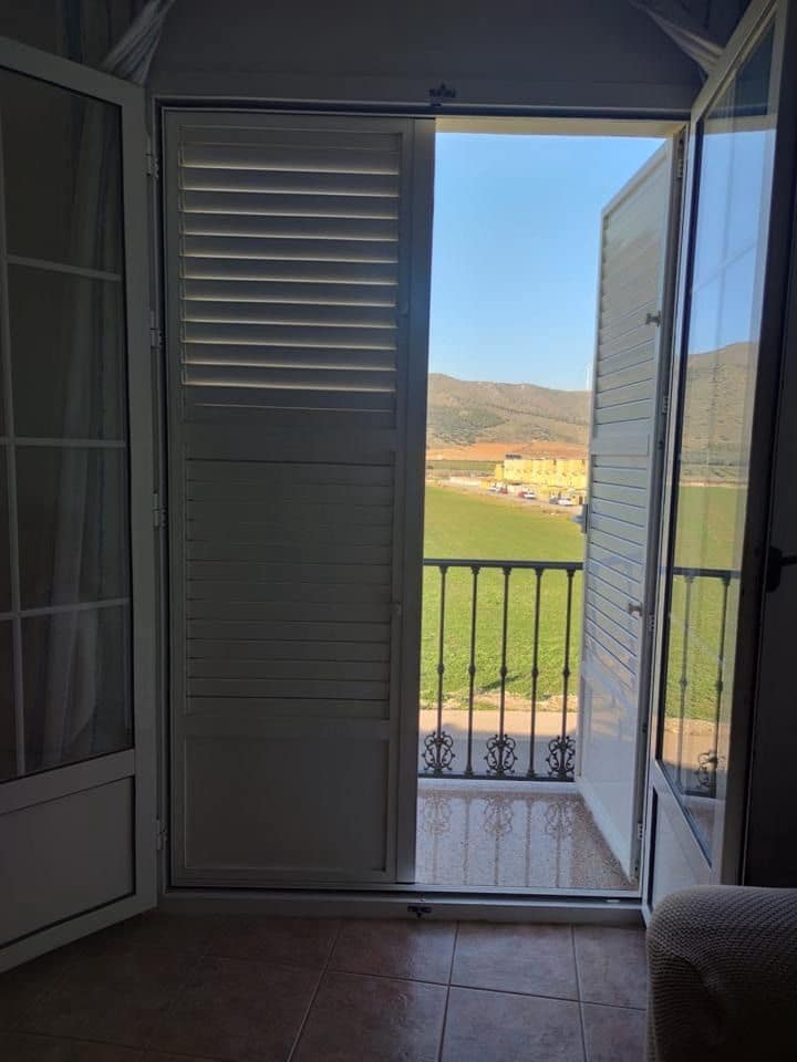 3 soverom Villa til salgs i Sierra de Yeguas med garasje - € 200 000 (Ref: 9232202)