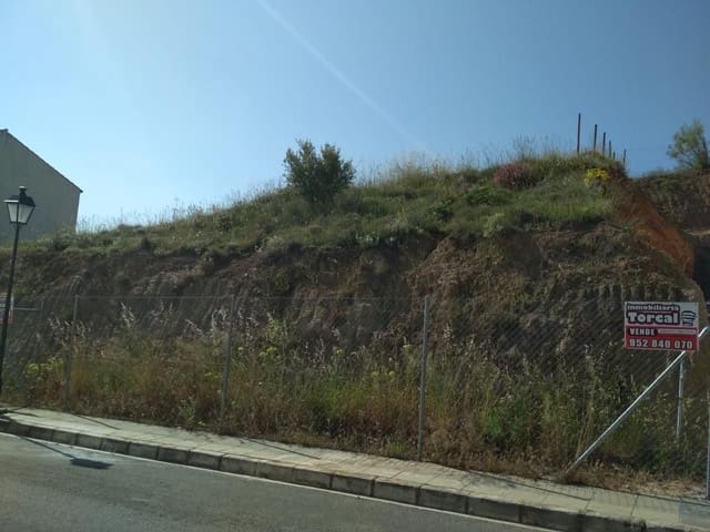 Rakentamaton maa myytävänä paikassa Antequera - 45 000 € (Ref: 9232203)