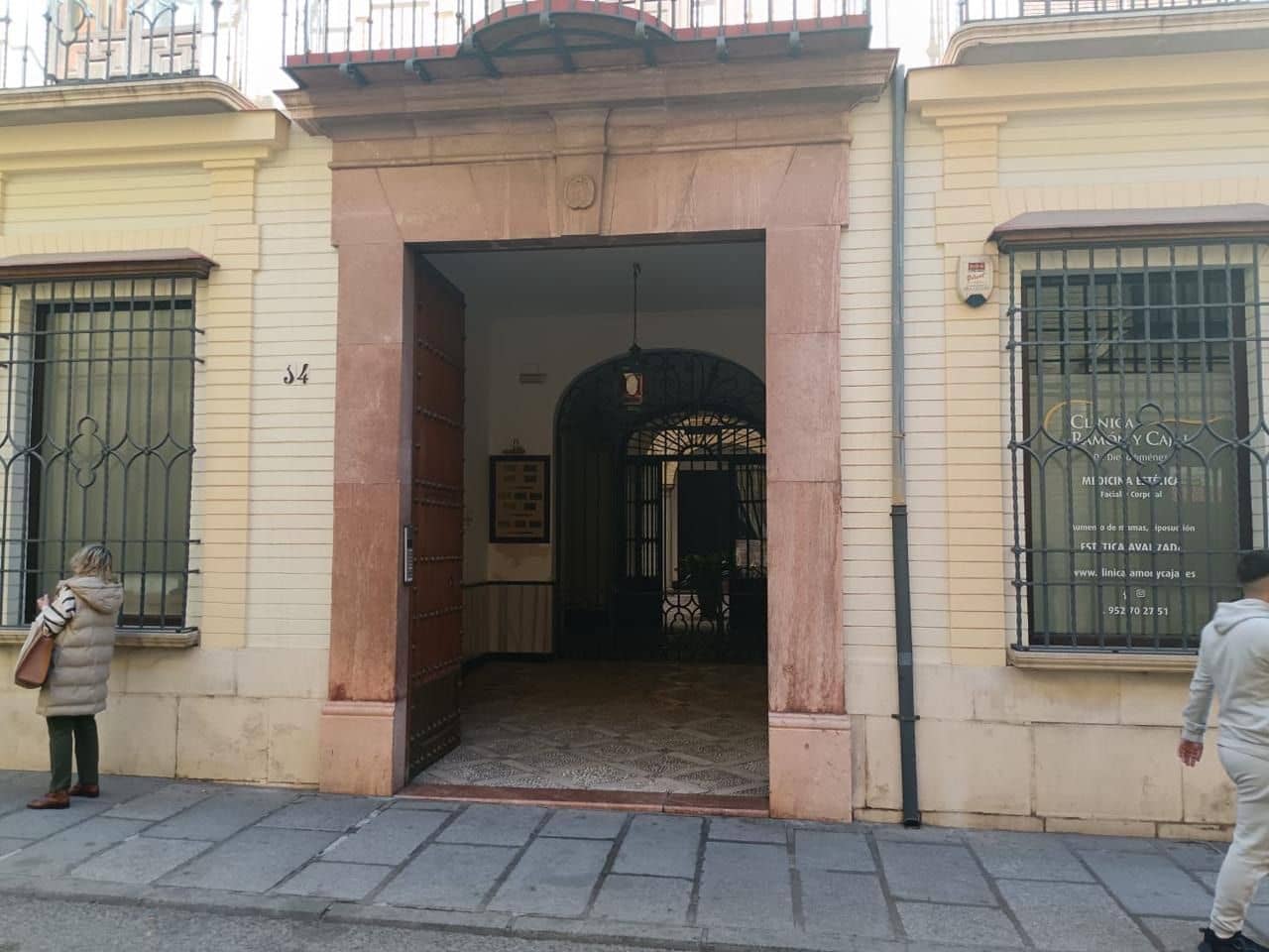 Kontor til leje i Antequera - € 350 (Ref: 9232206)