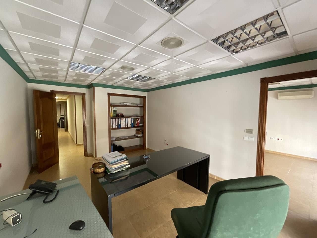 Kontor til salg i Antequera - € 225.000 (Ref: 9232212)