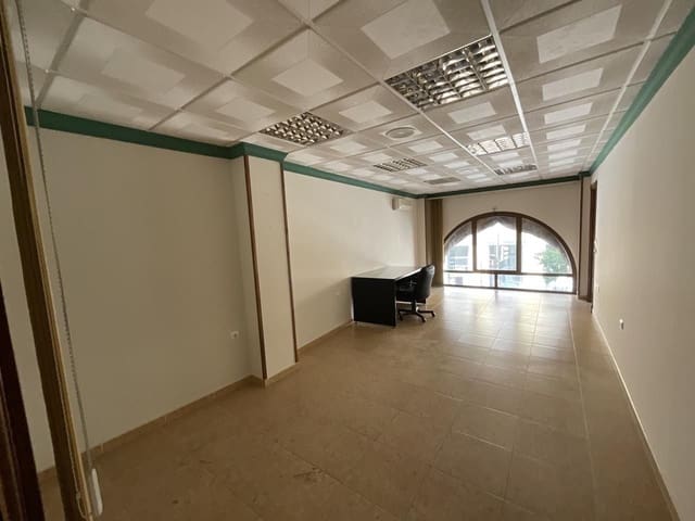 Kontor til salg i Antequera - € 225.000 (Ref: 9232212)