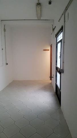 Erhverv til salg i Antequera - € 67.000 (Ref: 9232218)