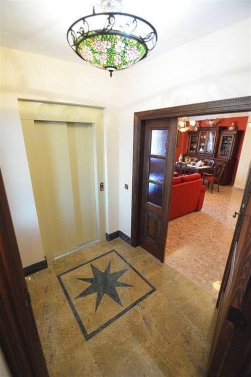 6 soverom Villa til salgs i Villanueva de la Concepcion med svømmebasseng garasje - € 550 000 (Ref: 9232220)