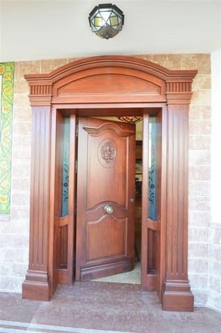 6 soverom Villa til salgs i Villanueva de la Concepcion med svømmebasseng garasje - € 550 000 (Ref: 9232220)