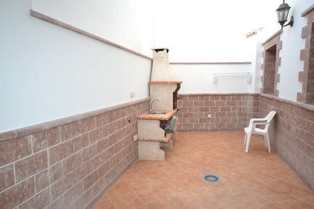 6 soverom Villa til salgs i Villanueva de la Concepcion med svømmebasseng garasje - € 550 000 (Ref: 9232220)