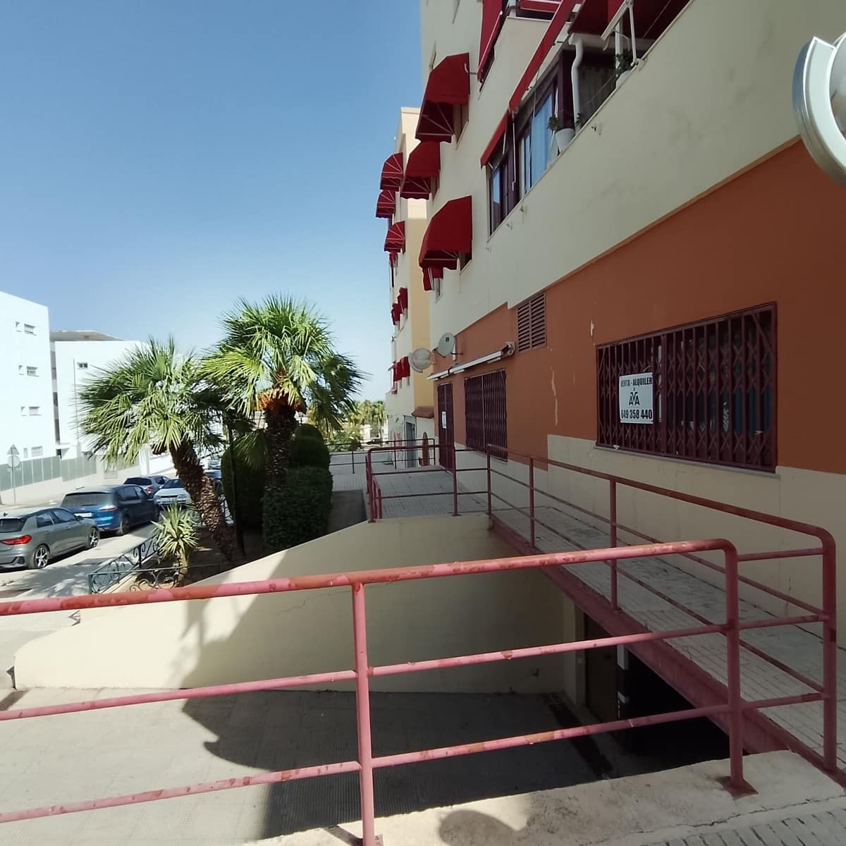 Commercial for rent in Antequera - € 1,500 (Ref: 9232223)
