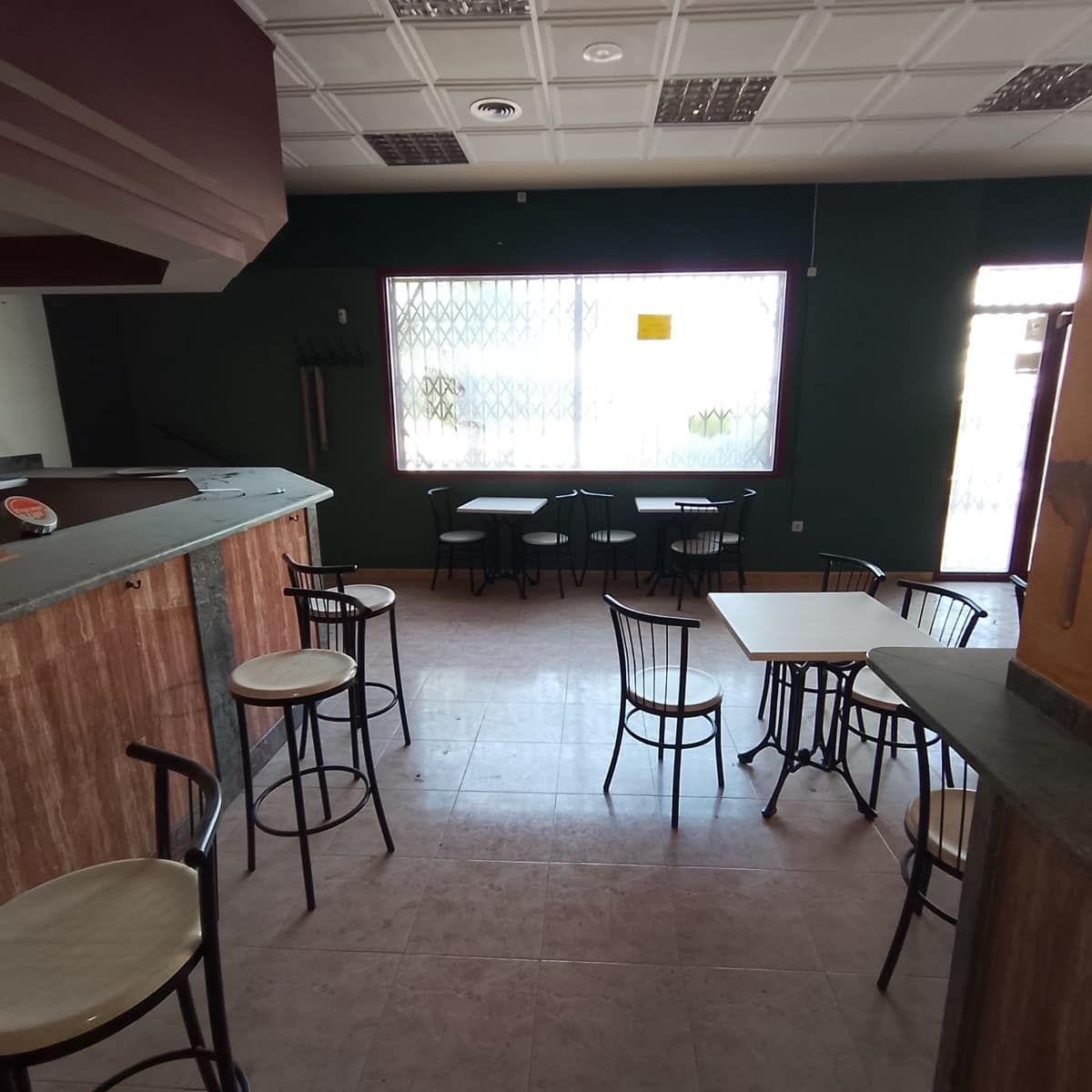Commercial for rent in Antequera - € 1,500 (Ref: 9232223)