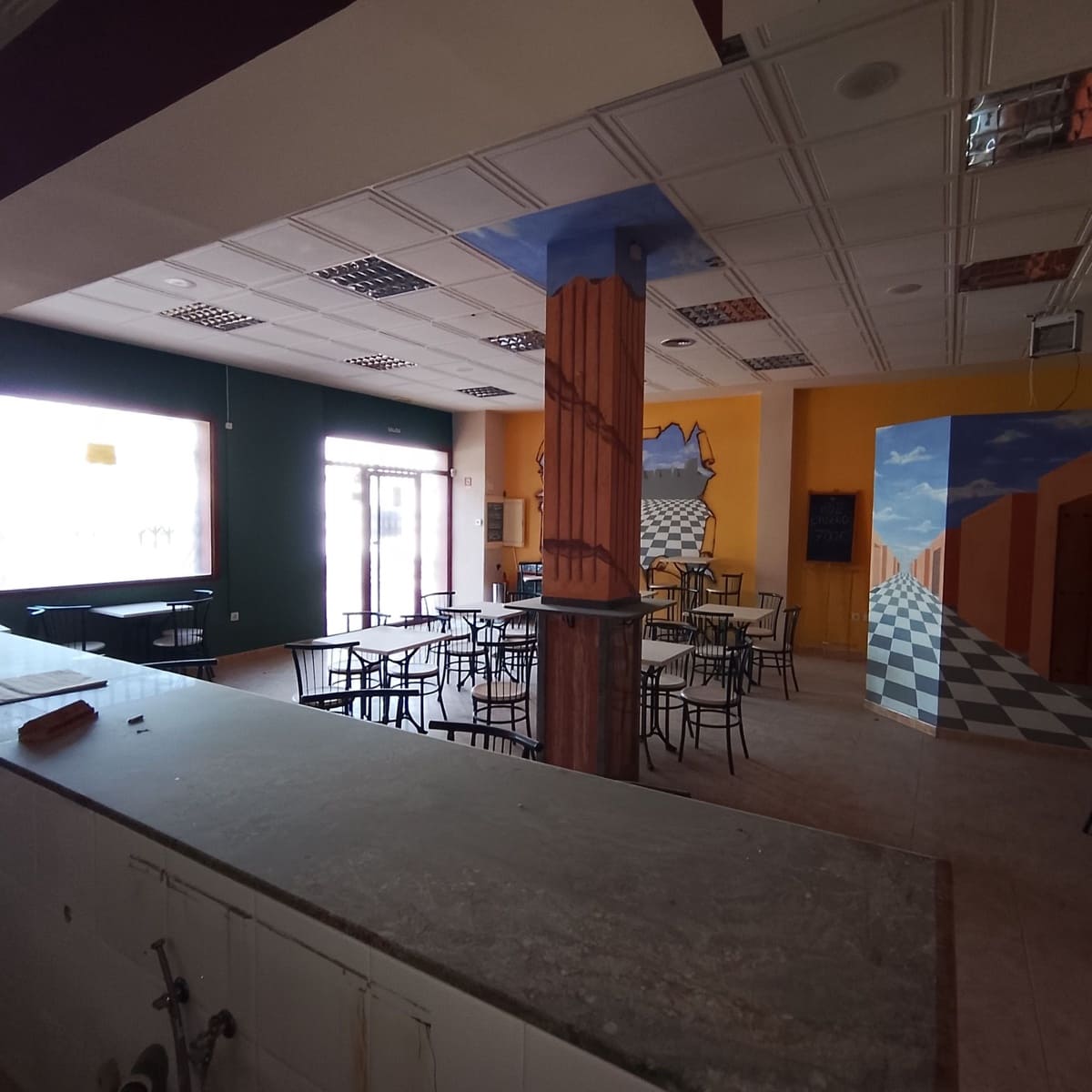 Commercial for rent in Antequera - € 1,500 (Ref: 9232223)