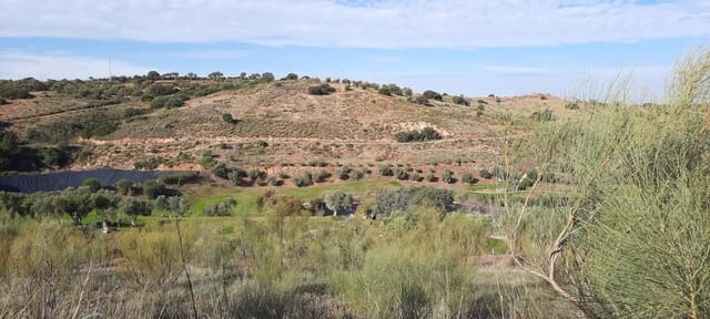 Rakentamaton maa myytävänä paikassa Antequera - 96 000 € (Ref: 9232230)