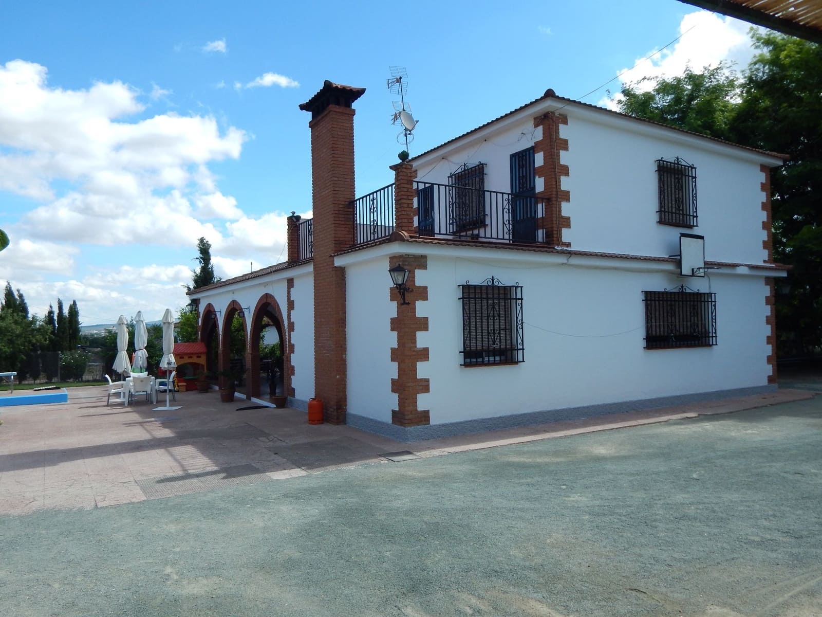 Finca/Landehus til salg i Antequera med swimmingpool garage - € 650.000 (Ref: 9232234)