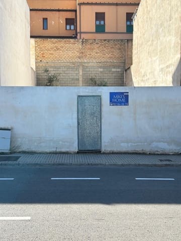 Rakentamaton maa myytävänä paikassa Antequera - 85 000 € (Ref: 9232237)