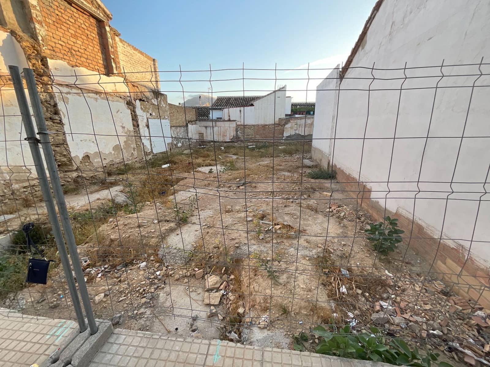 Rakentamaton maa myytävänä paikassa Antequera - 97 000 € (Ref: 9232239)