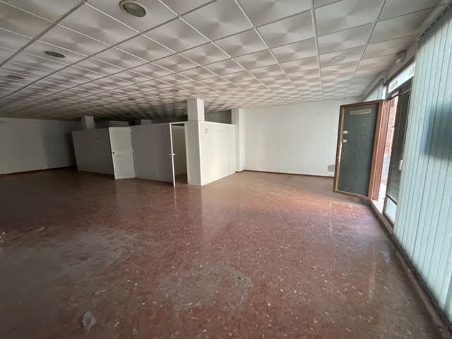 Erhverv til salg i Antequera - € 120.000 (Ref: 9232240)